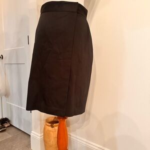 Brooks Brothers Chic Black Pencil Skirt